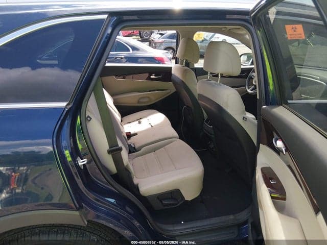 2017 KIA SORENTO 2.4L LX 8