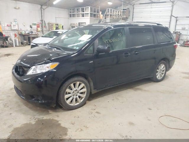 2017 TOYOTA SIENNA LE 7 PASSENGER 2