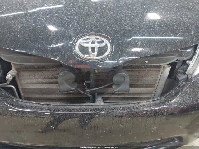2017 TOYOTA SIENNA LE 7 PASSENGER 6