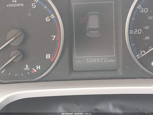 2017 TOYOTA RAV4 XLE 14