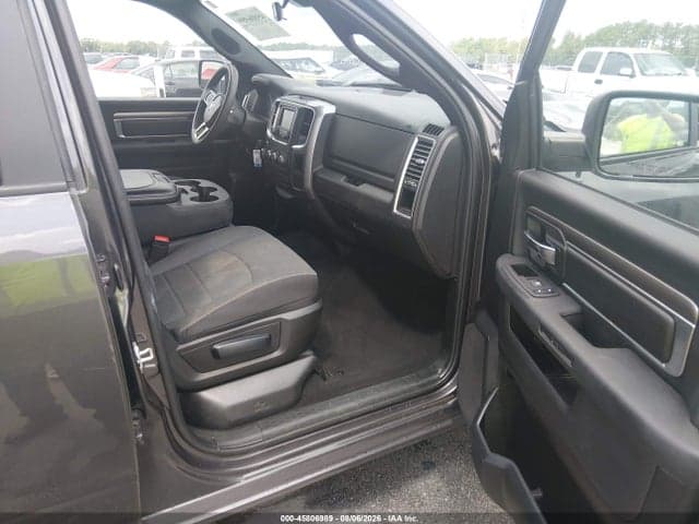 2024 RAM 1500 CLASSIC WARLOCK 4X2 5'7 BOX 5