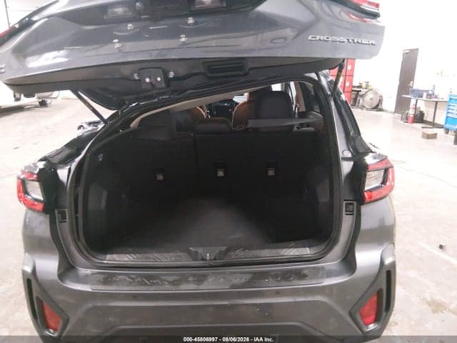 2025 SUBARU CROSSTREK LIMITED 18