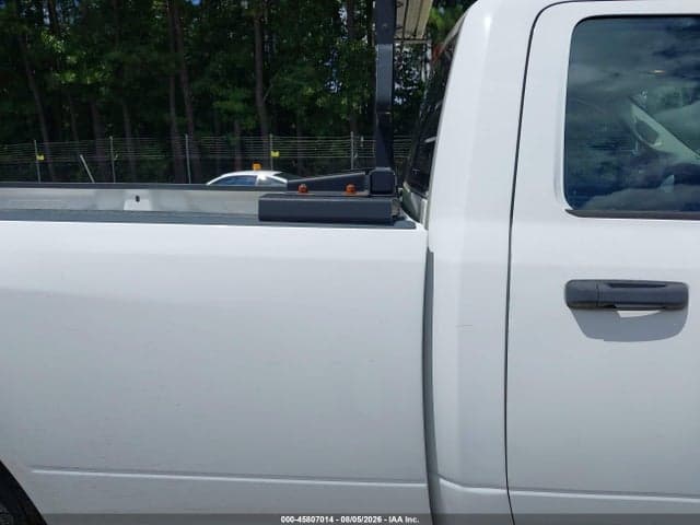 2018 RAM 1500 8