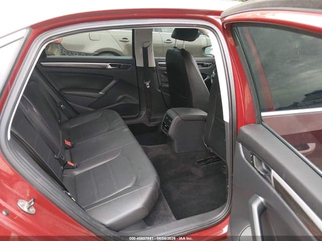 2017 VOLKSWAGEN PASSAT 1.8T SE 8