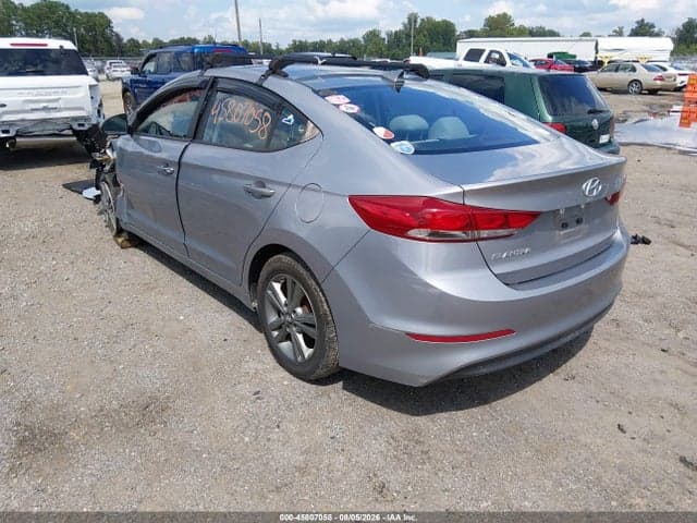 2017 HYUNDAI ELANTRA SE 3