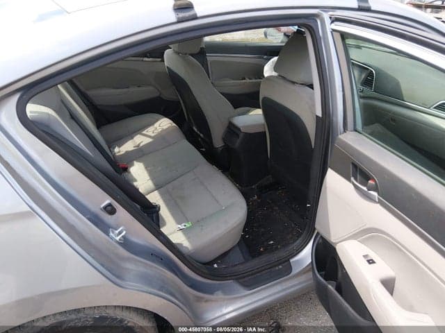 2017 HYUNDAI ELANTRA SE 8
