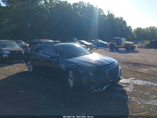 2018 CHRYSLER 300 LIMITED - 1