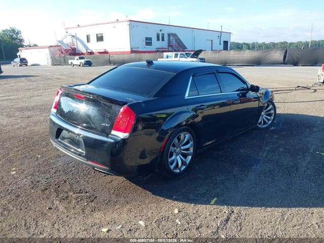 2018 CHRYSLER 300 LIMITED 4