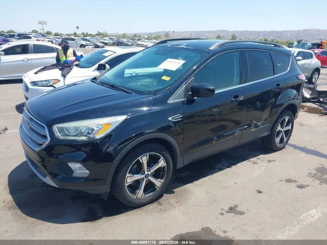 2017 FORD ESCAPE SE 18