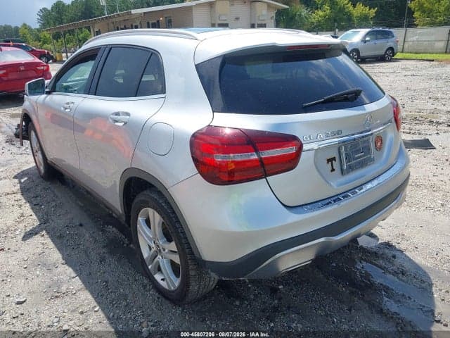2019 MERCEDES-BENZ GLA 250 3
