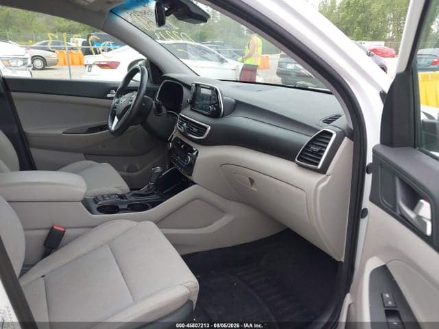 2020 HYUNDAI TUCSON SPORT 5