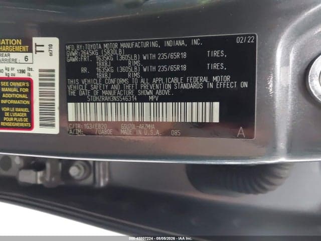 2022 TOYOTA HIGHLANDER XLE 9