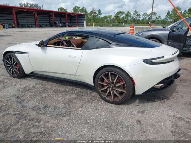 2017 ASTON MARTIN DB11 LAUNCH EDITION 3