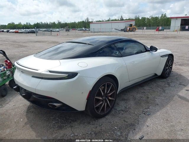 2017 ASTON MARTIN DB11 LAUNCH EDITION 4