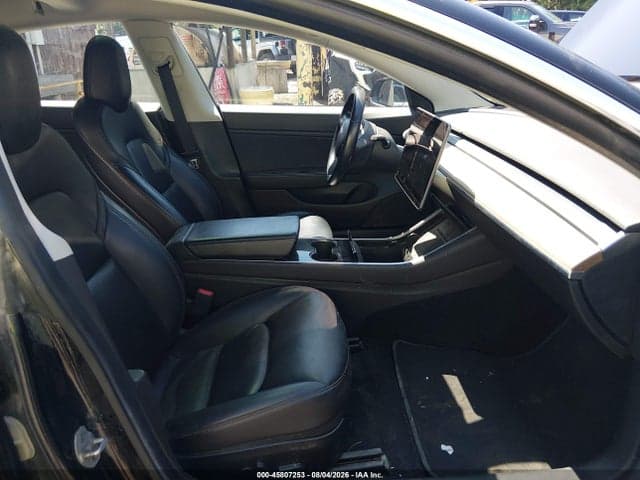 2019 TESLA MODEL 3 LONG RANGE/PERFORMANCE 5