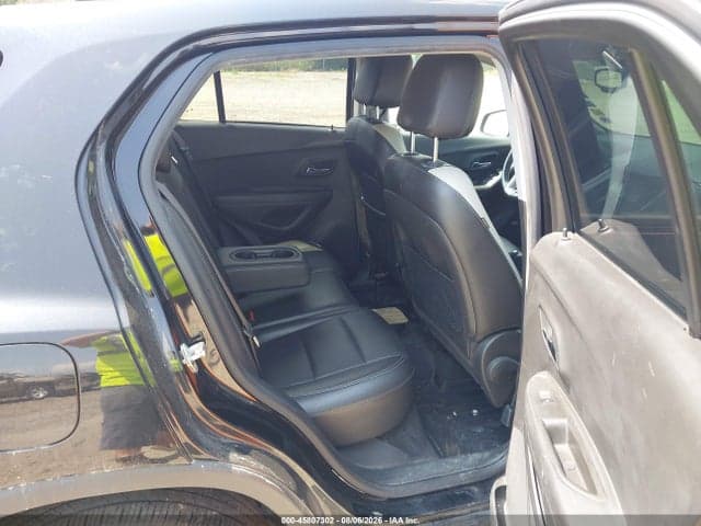 2017 CHEVROLET TRAX PREMIER 8