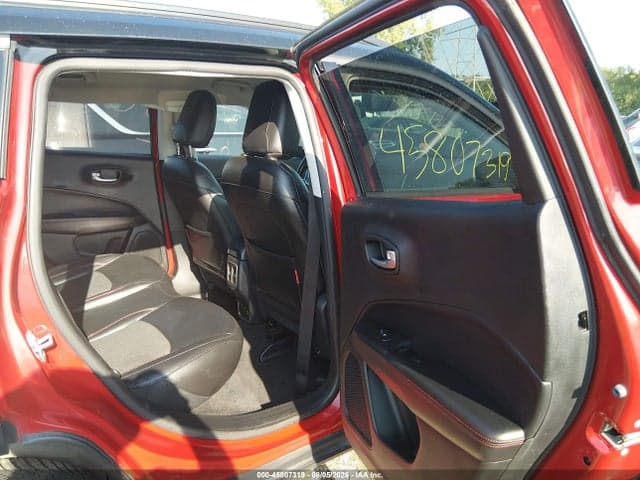 2019 JEEP COMPASS TRAILHAWK 4X4 8
