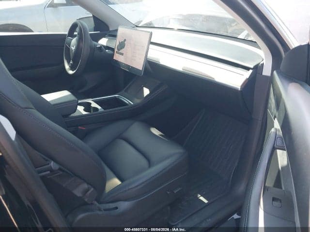 2022 TESLA MODEL Y PERFORMANCE DUAL MOTOR ALL-WHEEL DRIVE 5