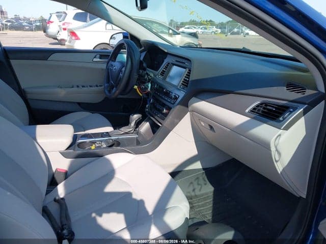 2017 HYUNDAI SONATA SE 5
