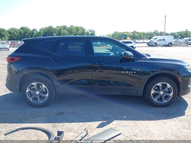 2025 CHEVROLET BLAZER AWD 2LT 13