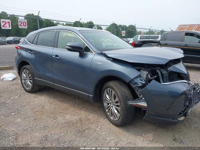 2021 TOYOTA VENZA XLE 1