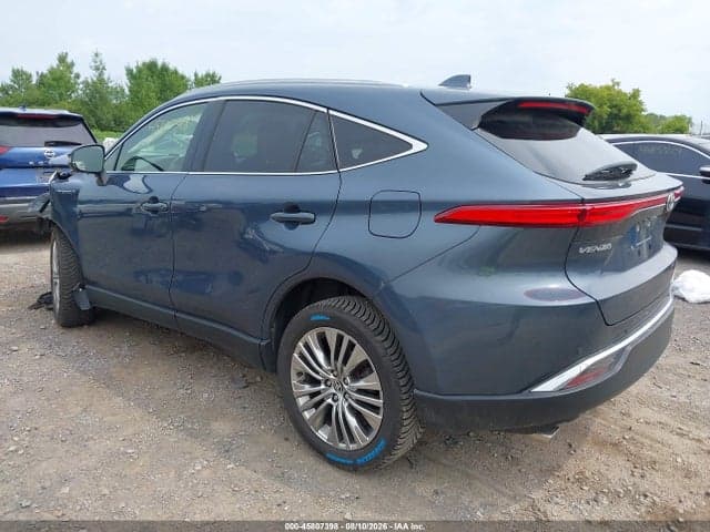2021 TOYOTA VENZA XLE 3