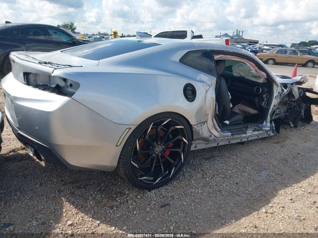 2017 CHEVROLET CAMARO 2SS 4