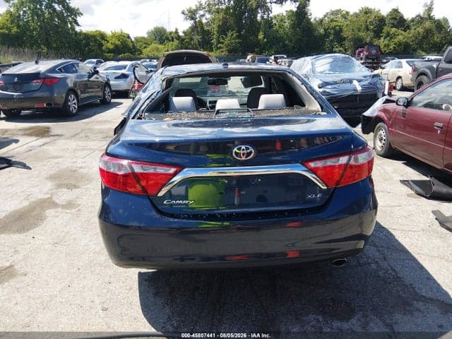 2017 TOYOTA CAMRY XLE 16