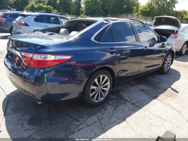 2017 TOYOTA CAMRY XLE 4