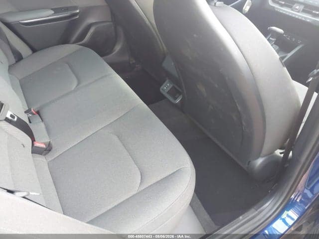 2025 KIA K4 LXS 8