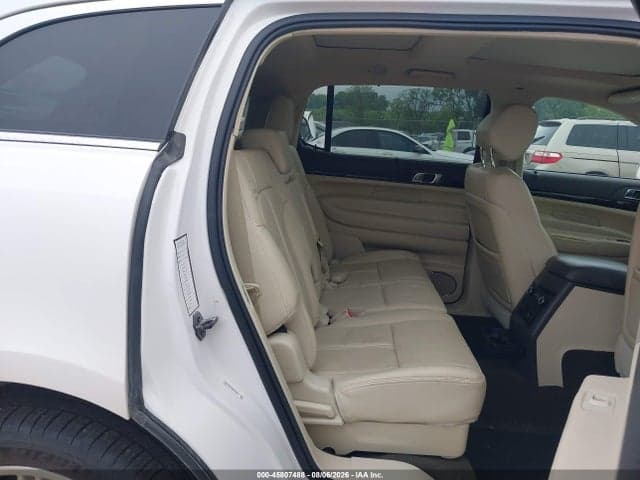 2019 LINCOLN MKT RESERVE 8