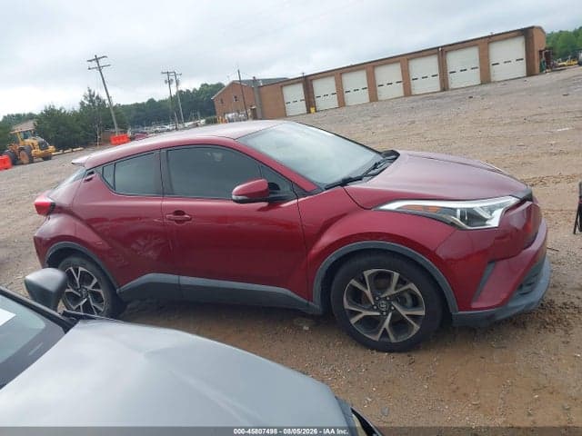 2018 TOYOTA C-HR XLE 13