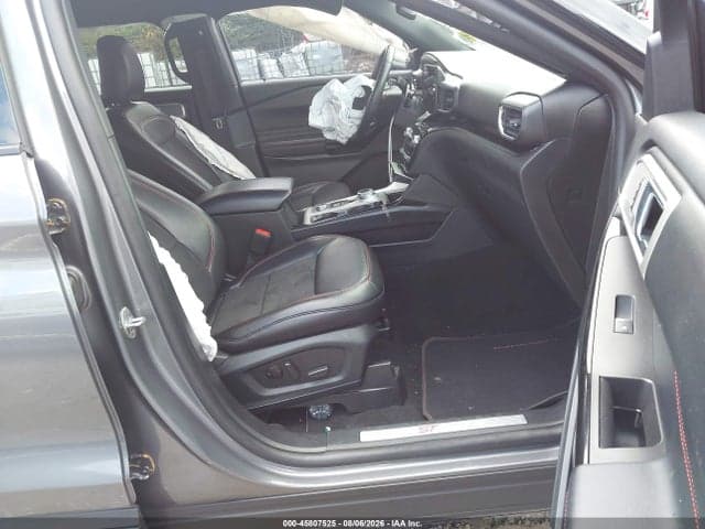 2022 FORD EXPLORER ST-LINE 5
