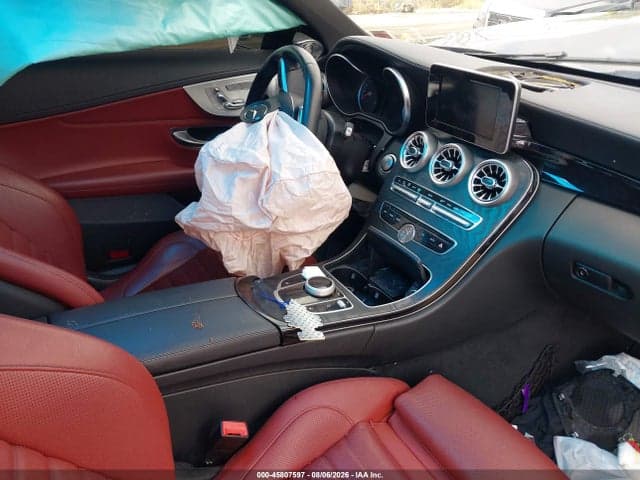 2017 MERCEDES-BENZ C 300 5