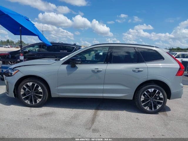 2026 VOLVO XC60 B5 PLUS 14