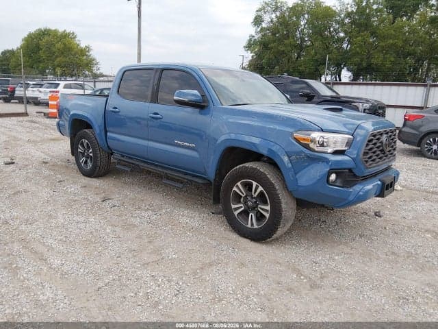 2019 TOYOTA TACOMA TRD SPORT - 1