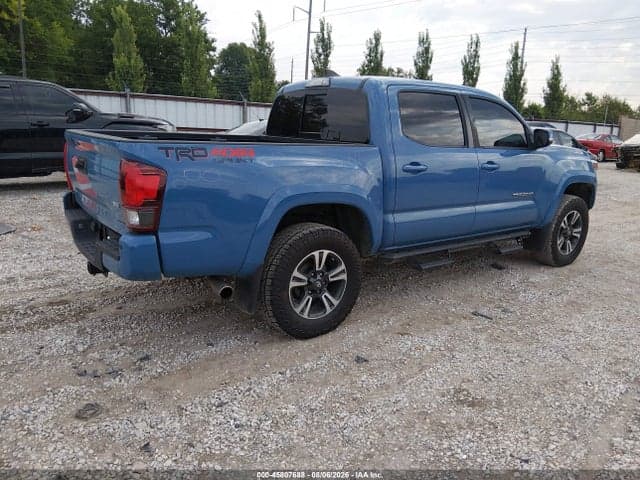 2019 TOYOTA TACOMA TRD SPORT 4