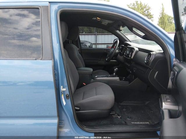 2019 TOYOTA TACOMA TRD SPORT 5