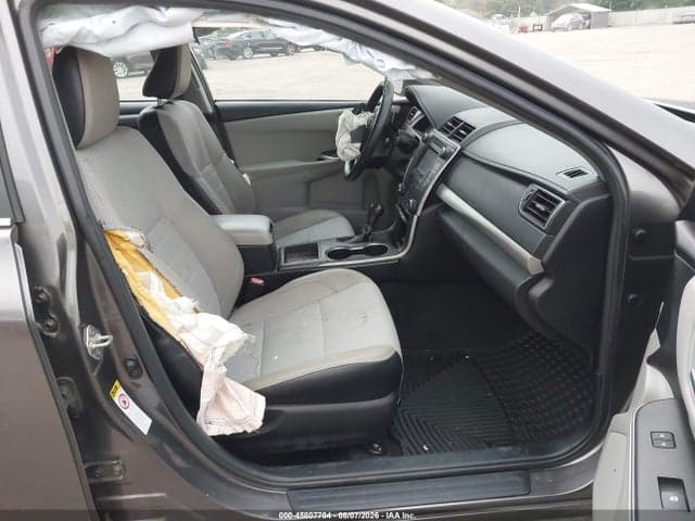 2017 TOYOTA CAMRY SE 5
