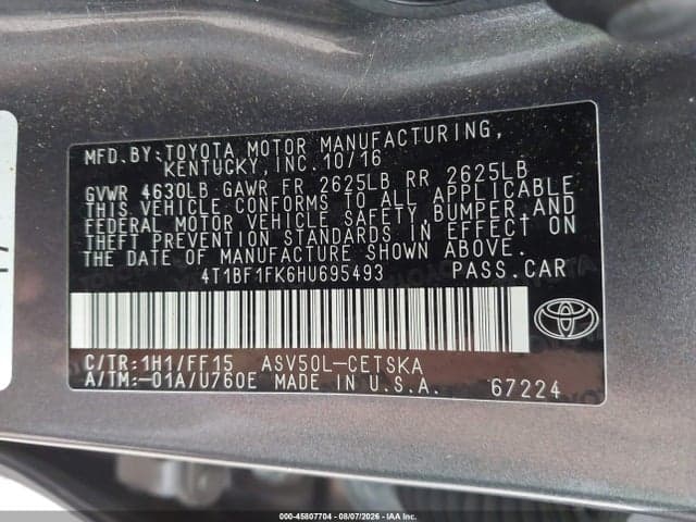 2017 TOYOTA CAMRY SE 9