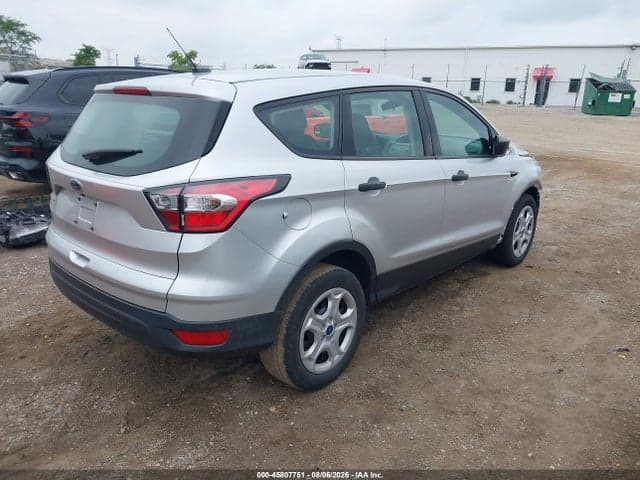 2017 FORD ESCAPE S 4