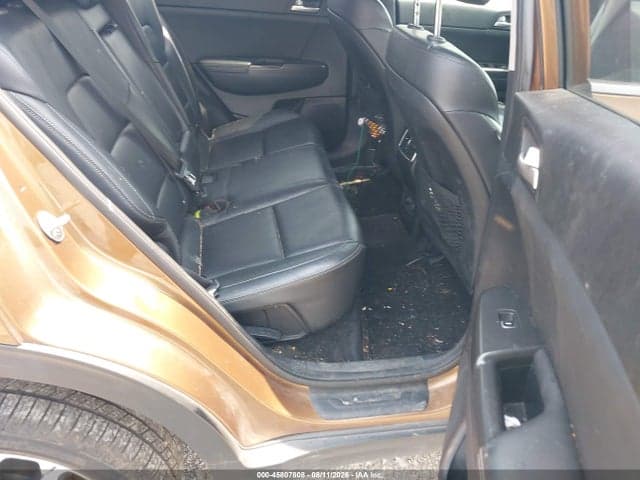 2017 KIA SPORTAGE EX 8