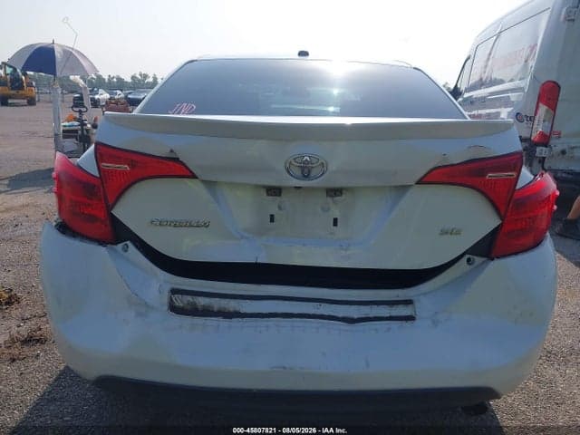 2018 TOYOTA COROLLA SE 16