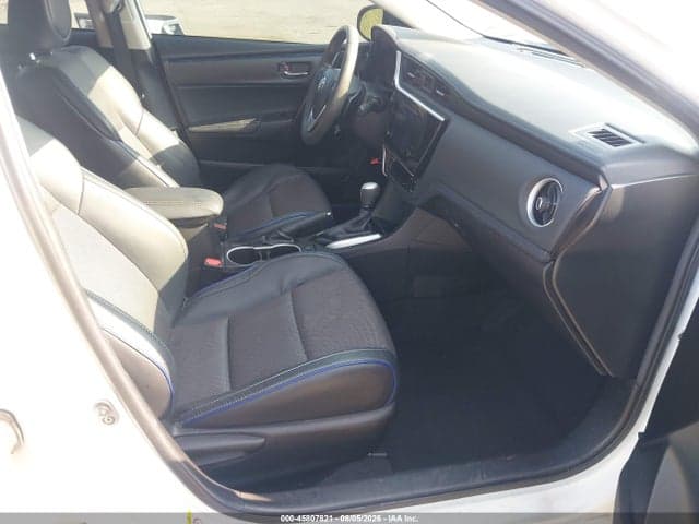 2018 TOYOTA COROLLA SE 5