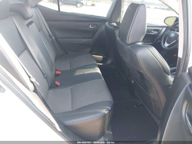 2018 TOYOTA COROLLA SE 8
