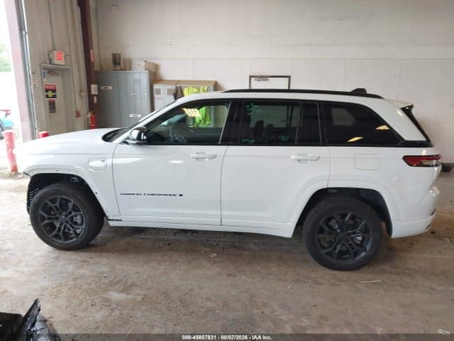 2025 JEEP GRAND CHEROKEE 4XE ANNIVERSARY EDITION 14