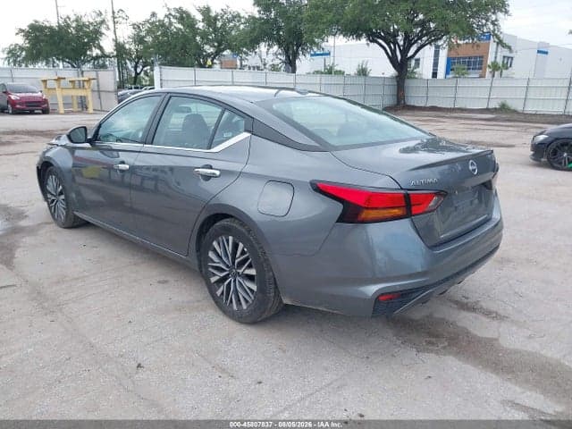 2025 NISSAN ALTIMA SV FWD 3