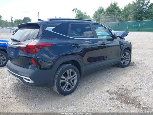 2022 KIA SELTOS S 4