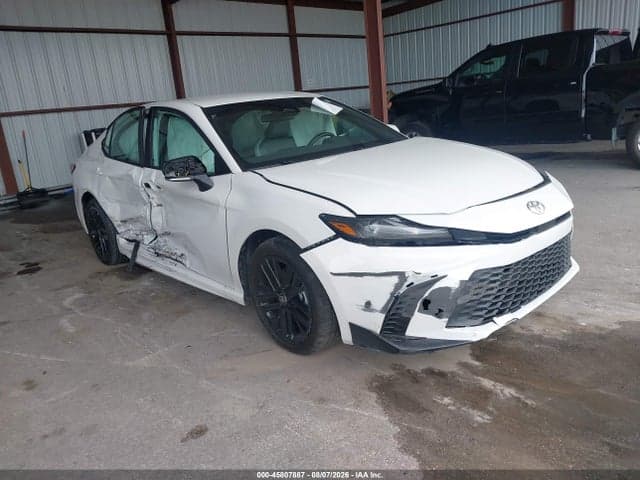 2026 TOYOTA CAMRY SE 1