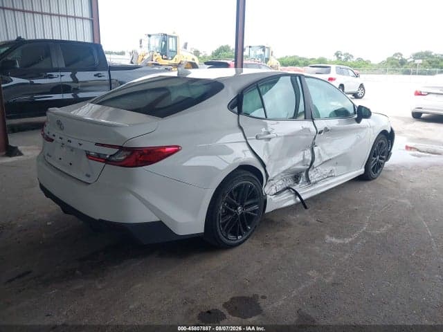 2026 TOYOTA CAMRY SE 4